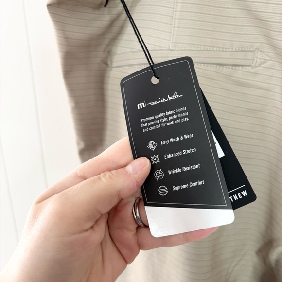 Travis Mathew tan patterned golf shorts performance lightweight size 40 new - Picture 5 of 7